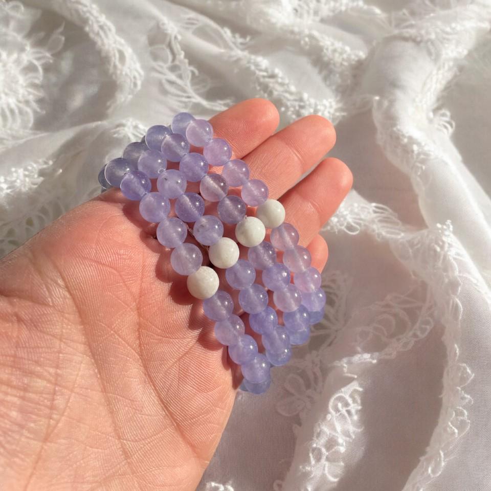 Purple Quartz & Pearl Healing Bracelet | Adjustable Gemstone Jewelry