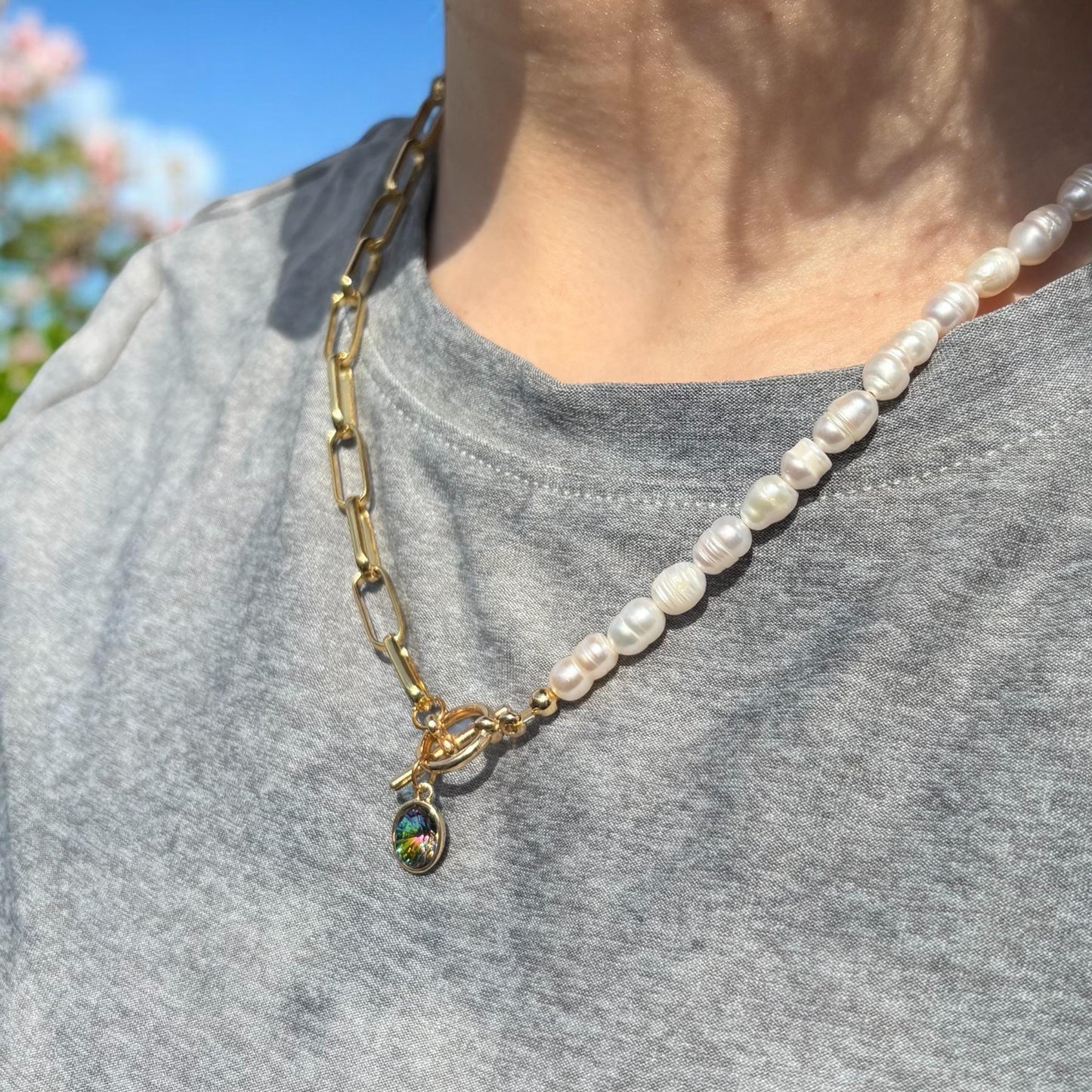 14K Gold Plated Paperclip & Freshwater Pearl Necklace with Green Austrian Crystal – 19.5” Toggle Clasp